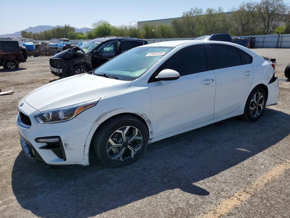 51485896 :رقم المزاد ، 3KPF24AD5ME391351 vin ، 2021 Kia Forte مزاد بيع