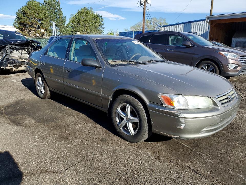 2001 Toyota Camry მანქანა იყიდება აუქციონზე, vin: 4T1BG22K11U081529, აუქციონის ნომერი: 49138646
