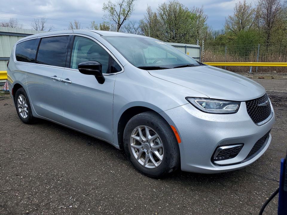 Продажа на аукционе авто 2024 Chrysler Pacifica, vin: 2C4RC1BG3RR134082, номер лота: 51301016