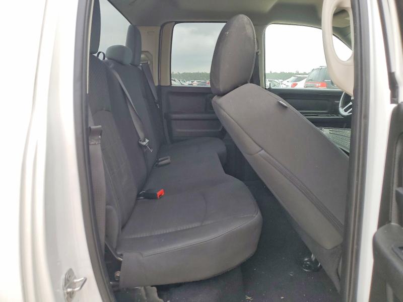 48137886 :رقم المزاد ، 1C6RR6FGXKS608966 vin ، 2019 Ram 1500 Classic مزاد بيع