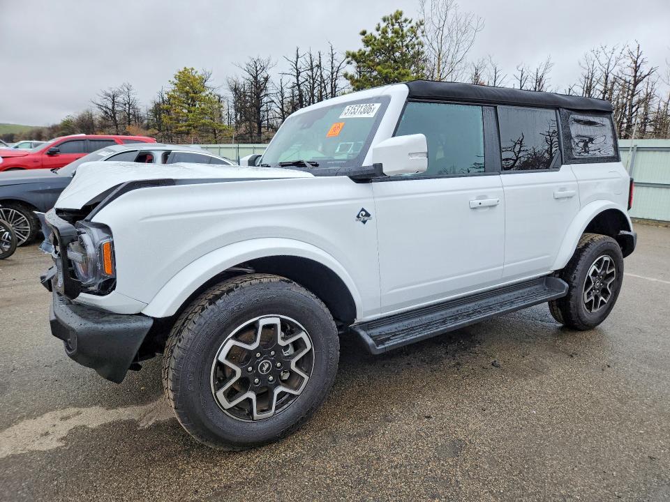 Продаж на аукціоні авто 2025 Ford Bronco, vin: 1FMDE8BH4SLB18604, номер лоту: 51531306