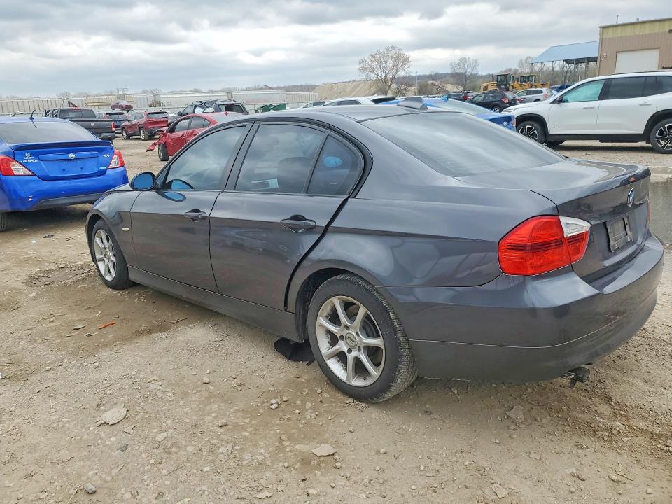 48762806 :رقم المزاد ، WBAVC93587K035535 vin ، 2007 Bmw 328 مزاد بيع