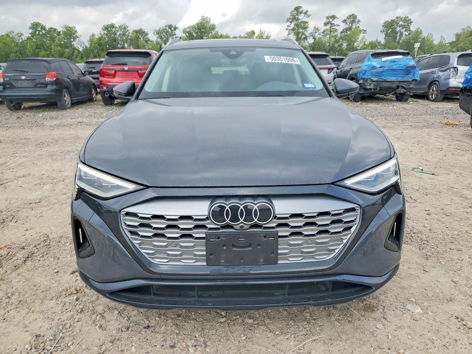Продажа на аукционе авто 2024 Audi Q8 E-tron, vin: WA14AAGE9RB061140, номер лота: 50351006