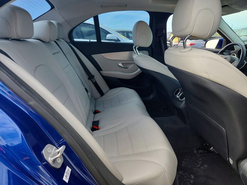 50139676 :رقم المزاد ، 55SWF4JB6JU251641 vin ، 2018 Mercedes-benz C مزاد بيع