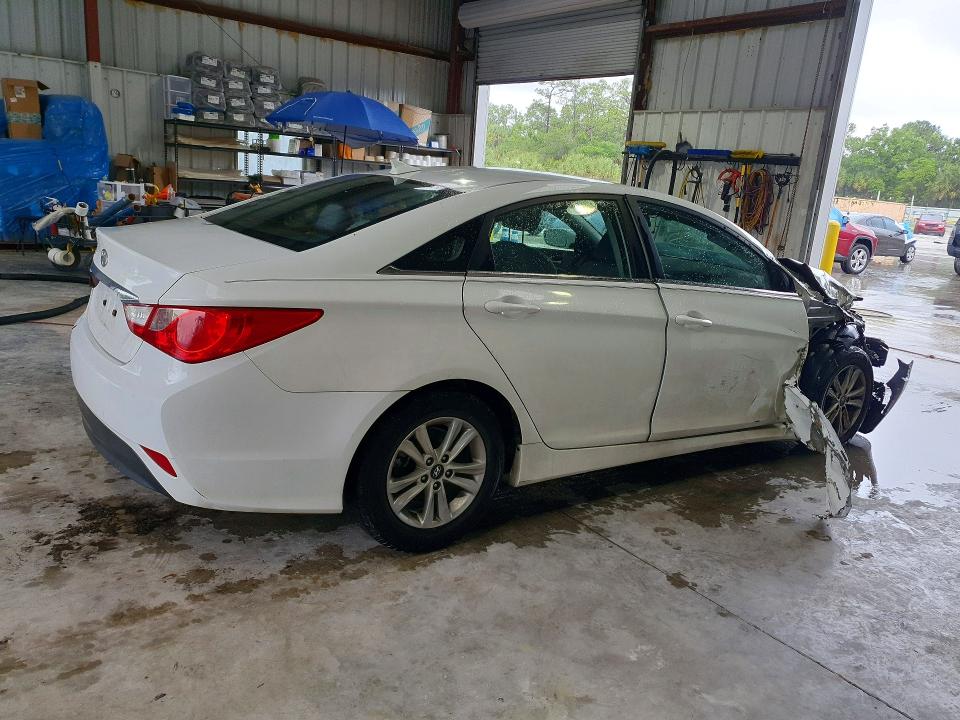 Продажа на аукционе авто 2014 Hyundai Sonata, vin: 5NPEB4AC4EH838364, номер лота: 48988646