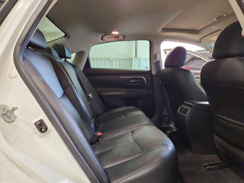 Продажа на аукционе авто 2016 Nissan Altima, vin: 1N4BL3AP9GC165332, номер лота: 50261696