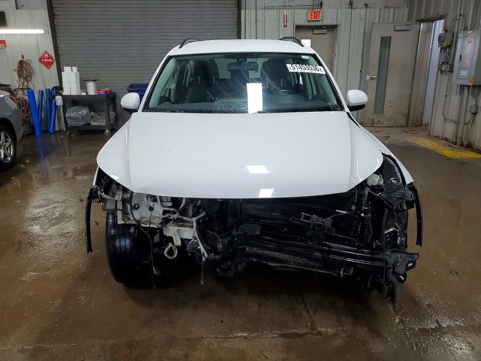 2017 Volkswagen Tiguan მანქანა იყიდება აუქციონზე, vin: WVGAV7AXXHK030418, აუქციონის ნომერი: 51453536