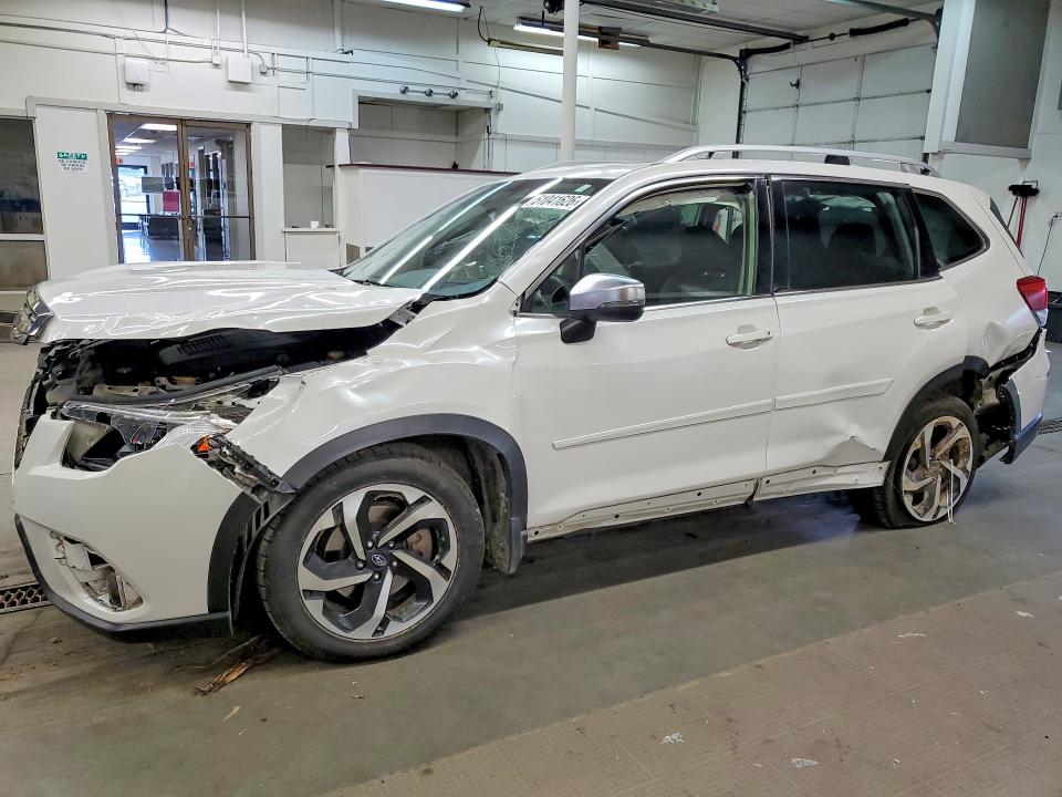 2022 Subaru Forester მანქანა იყიდება აუქციონზე, vin: JF2SKARC6NH435864, აუქციონის ნომერი: 51041626