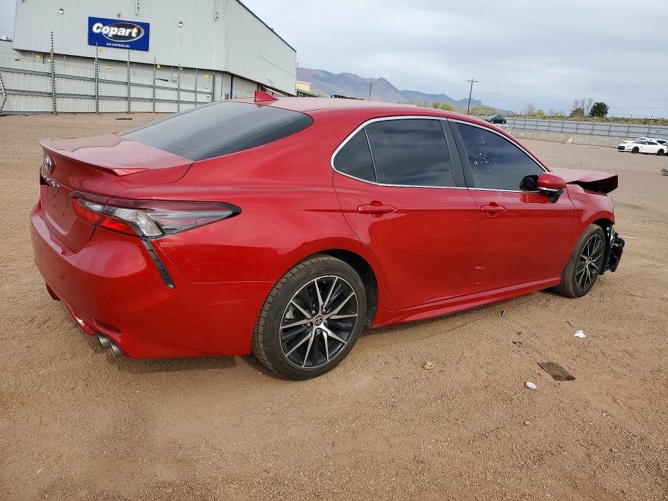 49090606 :رقم المزاد ، 4T1G11AK6PU180830 vin ، 2023 Toyota Camry مزاد بيع