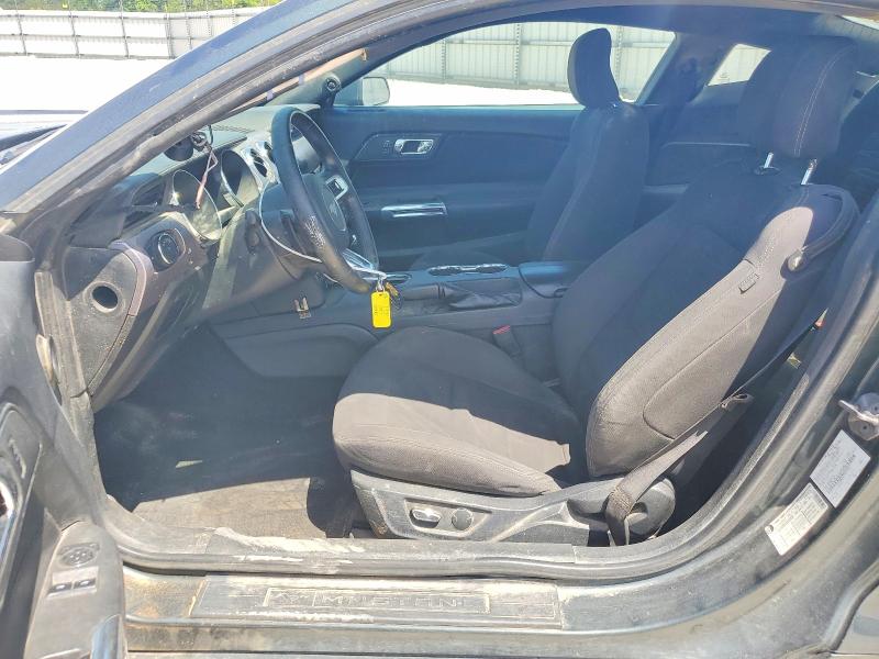49769196 :رقم المزاد ، 1FA6P8TH7F5411936 vin ، 2015 Ford Mustang مزاد بيع