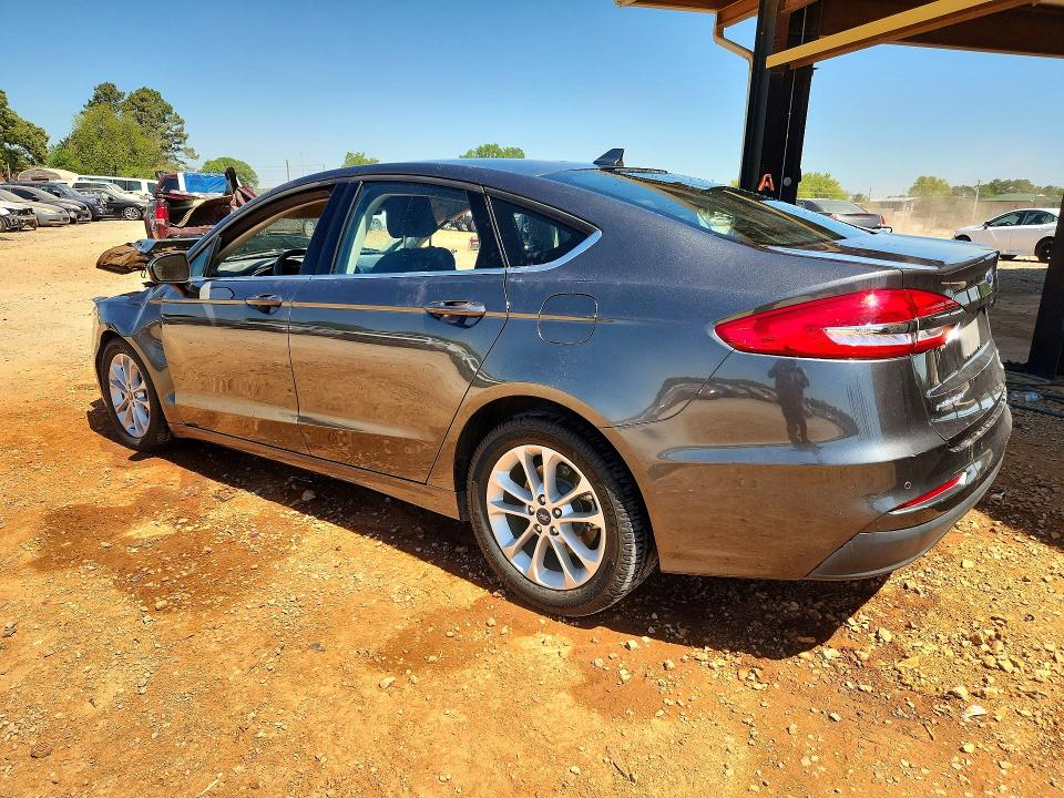 49337406 :رقم المزاد ، 3FA6P0HD2LR245146 vin ، 2020 Ford Fusion مزاد بيع