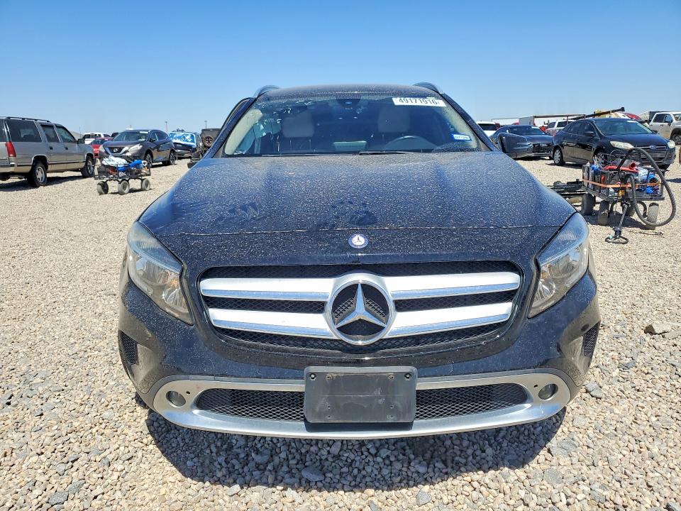 49171916 :رقم المزاد ، WDCTG4EB0GJ270841 vin ، 2016 Mercedes-benz Gla مزاد بيع