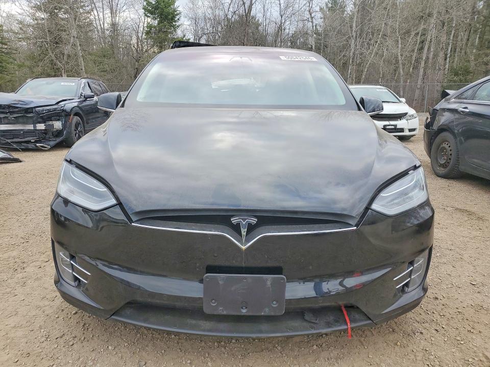 Продажа на аукционе авто 2017 Tesla Model X, vin: 5YJXCDE24HF052333, номер лота: 50042546