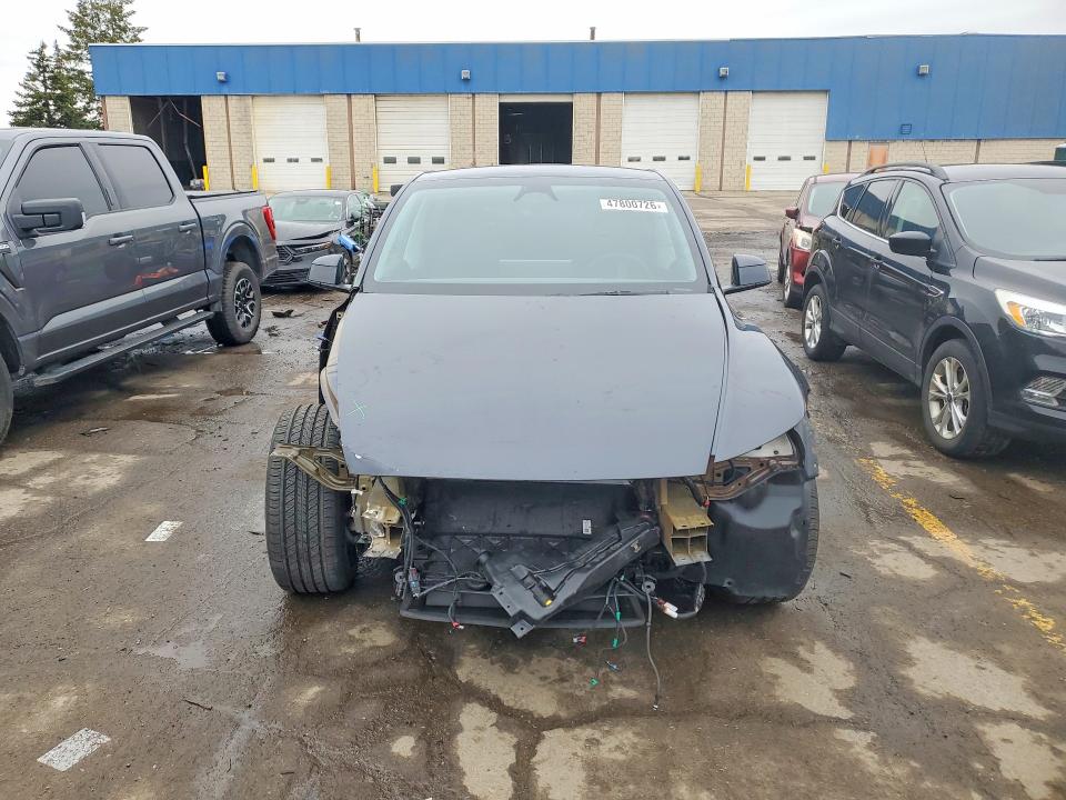 47800726 :رقم المزاد ، 7SAYGDEE8TF378845 vin ، 2026 Tesla Model Y مزاد بيع