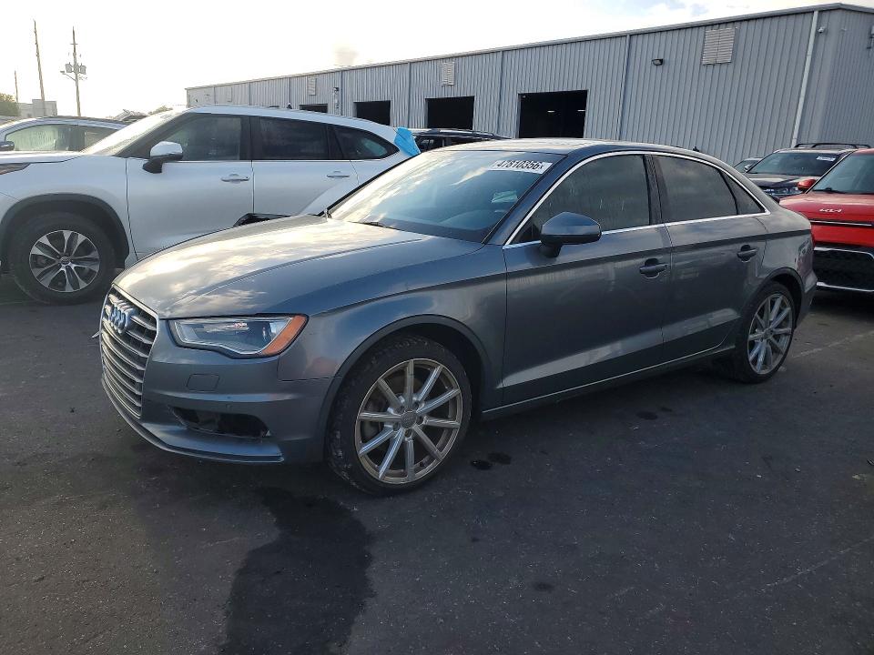 Продаж на аукціоні авто 2016 Audi A3, vin: WAUC7GFF9G1061507, номер лоту: 47810356