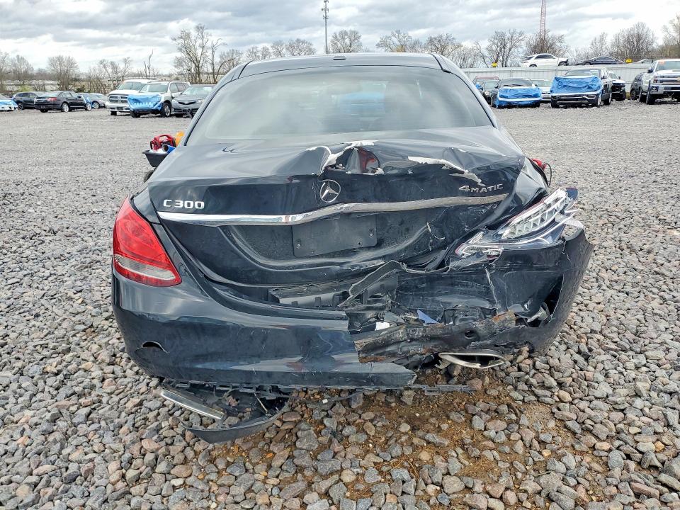 2018 Mercedes-benz C მანქანა იყიდება აუქციონზე, vin: 55SWF4KB8JU245418, აუქციონის ნომერი: 48359076
