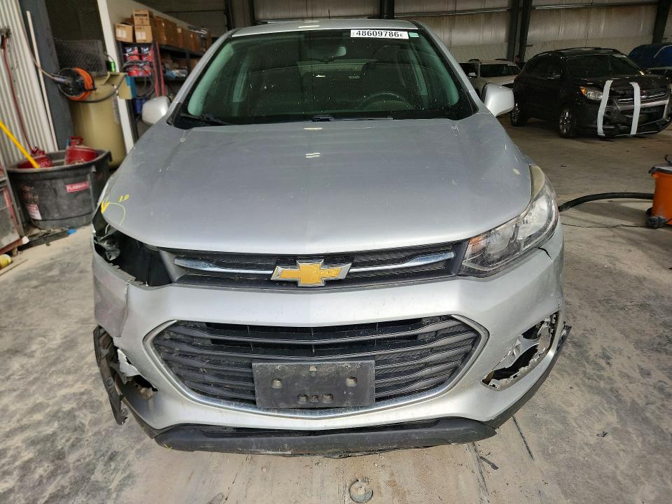 2018 Chevrolet Trax მანქანა იყიდება აუქციონზე, vin: 3GNCJKSB5JL281714, აუქციონის ნომერი: 48609786