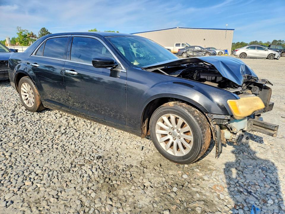 Продажа на аукционе авто 2014 Chrysler 300, vin: 2C3CCAAGXEH378663, номер лота: 48927396