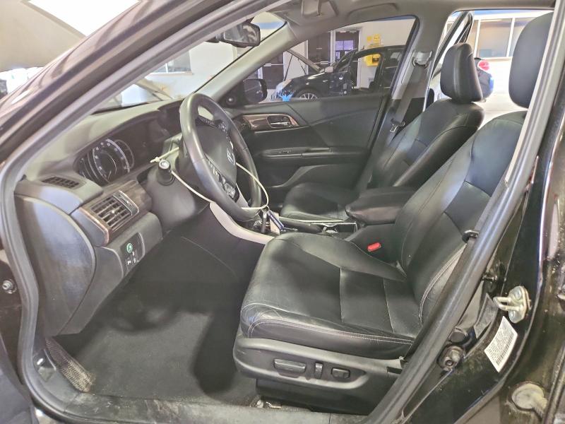 Продажа на аукционе авто 2016 Honda Accord, vin: 1HGCR3F9XGA006131, номер лота: 47572356