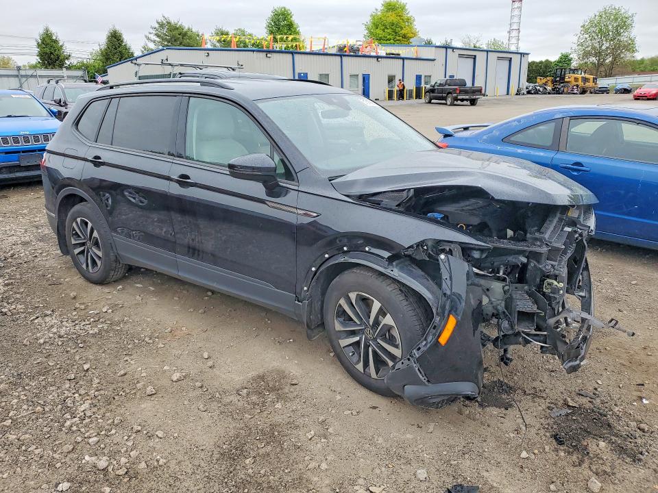 Продаж на аукціоні авто 2024 Volkswagen Tiguan, vin: 3VVFB7AX4RM043955, номер лоту: 51313016