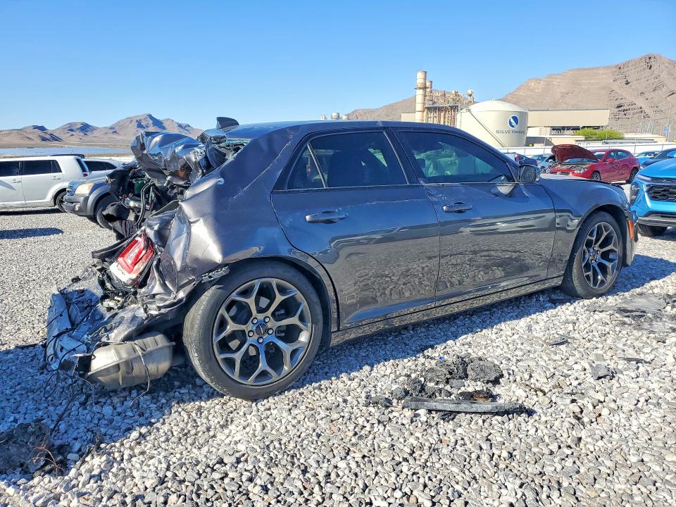 50351056 :رقم المزاد ، 2C3CCABGXJH253929 vin ، 2018 Chrysler 300 مزاد بيع
