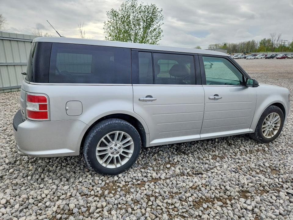 51038396 :رقم المزاد ، 2FMHK6C86HBA04240 vin ، 2017 Ford Flex مزاد بيع