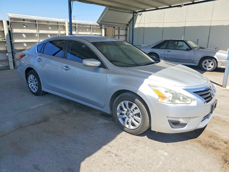 50316496 :رقم المزاد ، 1N4AL3AP0FC263109 vin ، 2015 Nissan Altima مزاد بيع