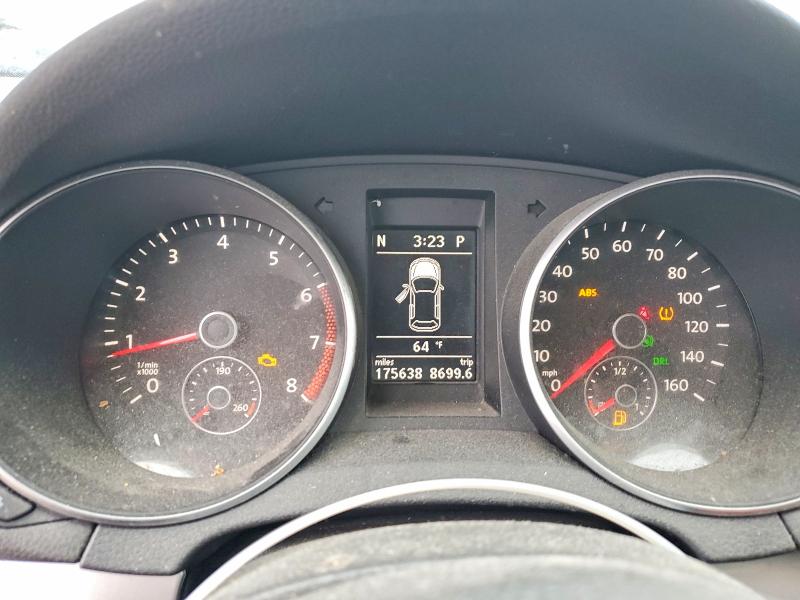 48491076 :رقم المزاد ، WVWDB7AJ8BW247164 vin ، 2011 Volkswagen Golf مزاد بيع