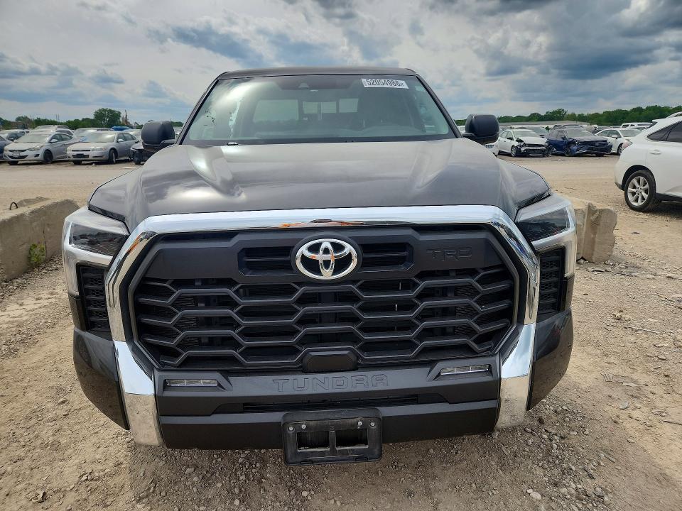 52054986 :رقم المزاد ، 5TFLA5DA7RX135748 vin ، 2024 Toyota Tundra مزاد بيع