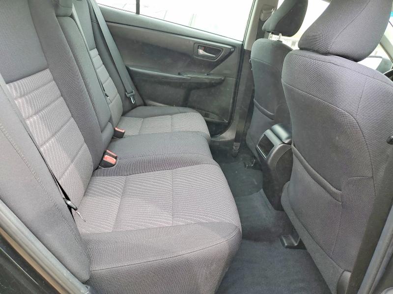 51035066 :رقم المزاد ، 4T1BF1FK9HU360941 vin ، 2017 Toyota Camry مزاد بيع