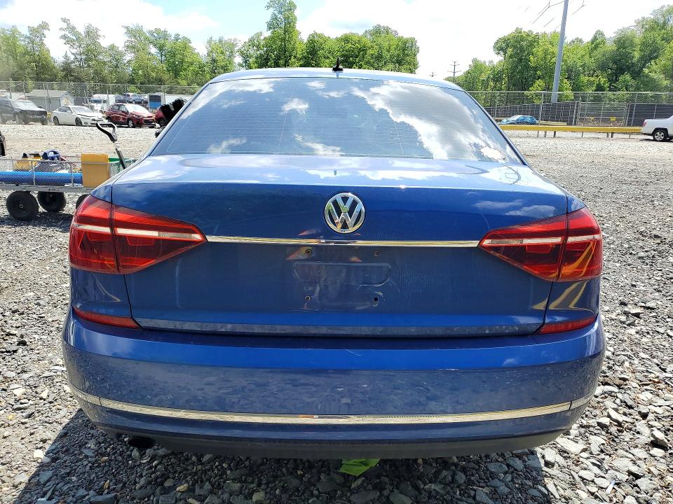 51069076 :رقم المزاد ، 1VWAT7A33HC021946 vin ، 2017 Volkswagen Passat مزاد بيع