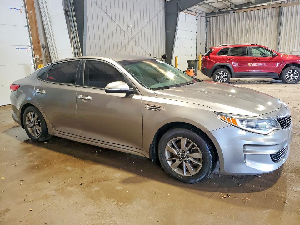 2016 Kia Optima მანქანა იყიდება აუქციონზე, vin: 5XXGT4L18GG042281, აუქციონის ნომერი: 50583956