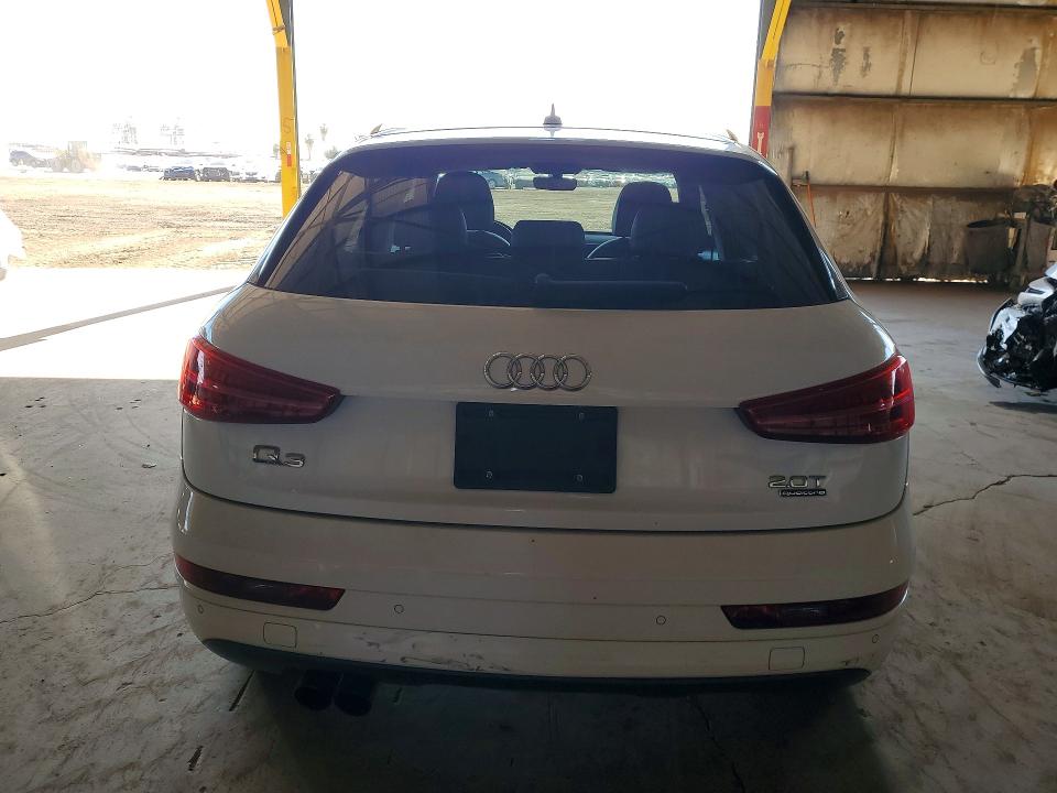 49674326 :رقم المزاد ، WA1ECCFS6JR009980 vin ، 2018 Audi Q3 مزاد بيع