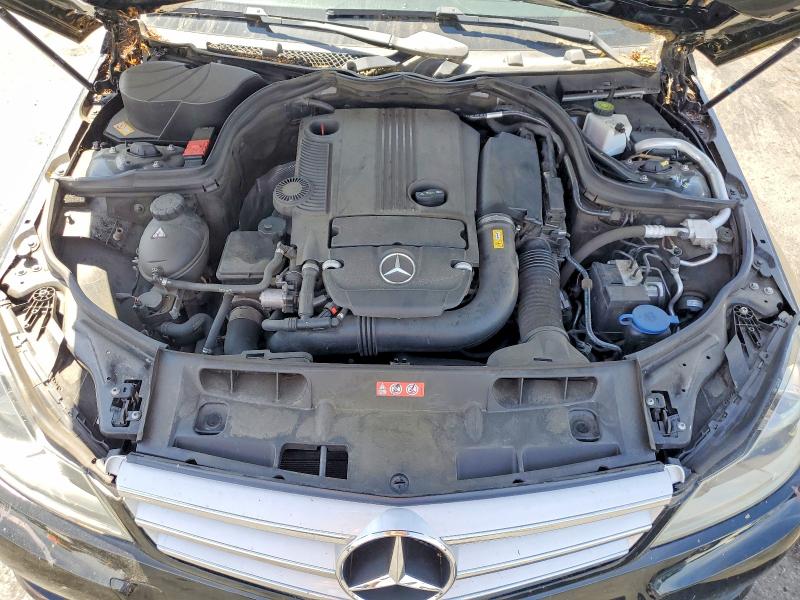 Продаж на аукціоні авто 2013 Mercedes-benz C, vin: WDDGF4HB7DA871610, номер лоту: 49582916