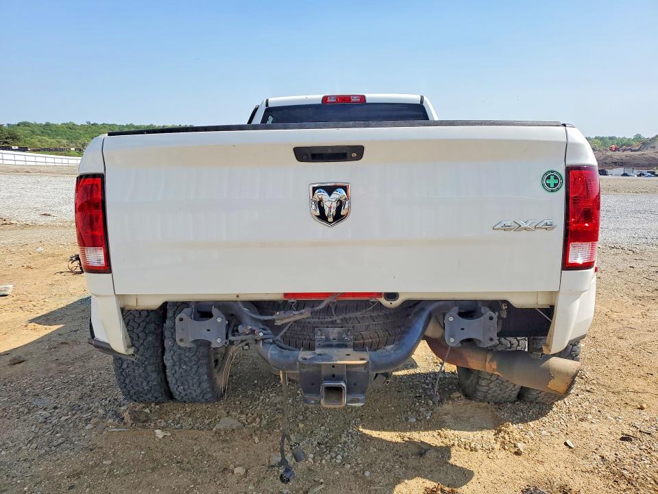 48678536 :رقم المزاد ، 3C63RRGL5JG199395 vin ، 2018 Ram 3500 مزاد بيع