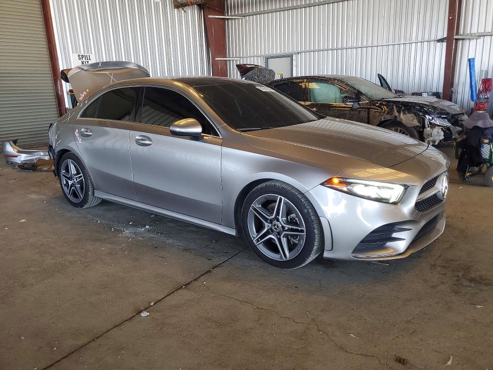51381986 :رقم المزاد ، WDD3G4FB4LW038332 vin ، 2020 Mercedes-benz A مزاد بيع