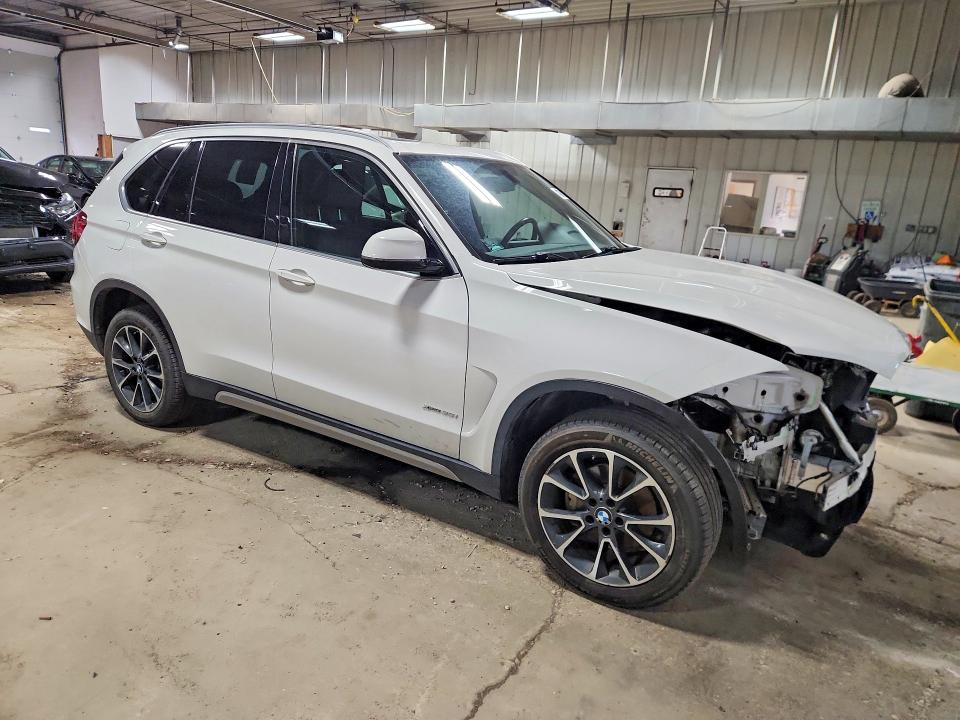 Продажа на аукционе авто 2018 Bmw X5, vin: 5UXKR0C56J0X84139, номер лота: 48786026