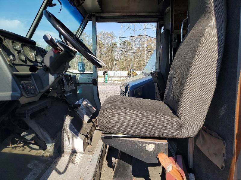 Продаж на аукціоні авто 1999 Freightliner Mt45, vin: 4UZA5FFC0XCB81957, номер лоту: 48851776