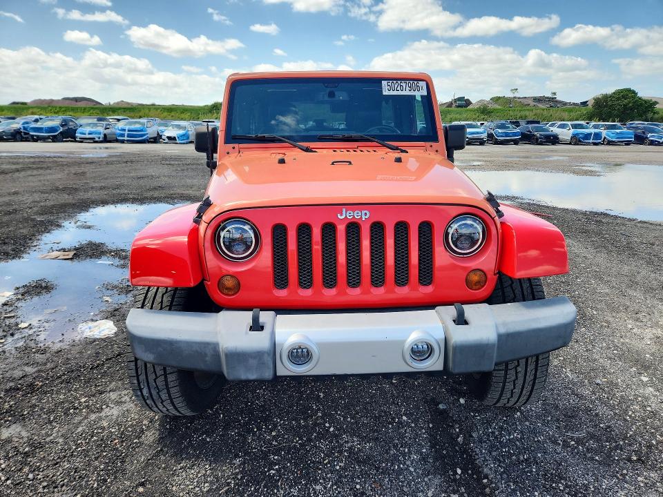 50267906 :رقم المزاد ، 1C4BJWEG0DL582815 vin ، 2013 Jeep Wrangler Unlimited مزاد بيع