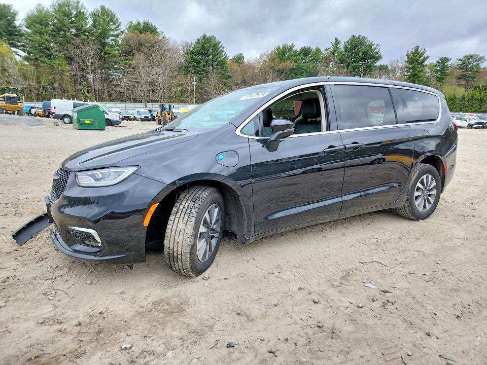 Продажа на аукционе авто 2023 Chrysler Pacifica, vin: 2C4RC1L70PR632767, номер лота: 50993876