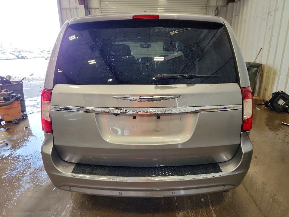 48605626 :رقم المزاد ، 2C4RC1CG7GR188366 vin ، 2016 Chrysler Town & Country مزاد بيع