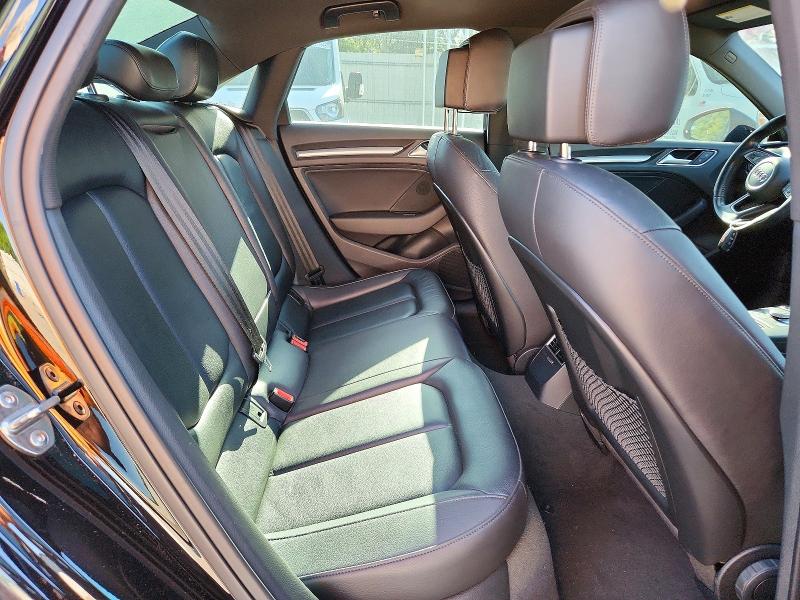 2018 Audi A3 მანქანა იყიდება აუქციონზე, vin: WAUAUGFF8J1005064, აუქციონის ნომერი: 49786926