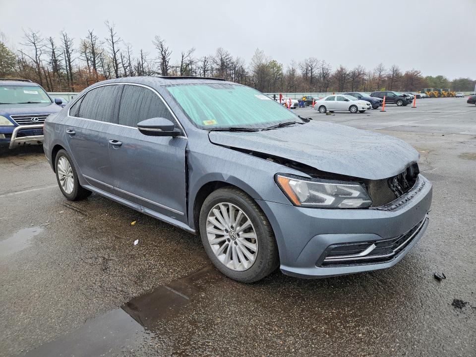 Aukcja sprzedaży 2017 Volkswagen Passat, vin: 1VWBT7A3XHC078813, numer aukcji: 51679736