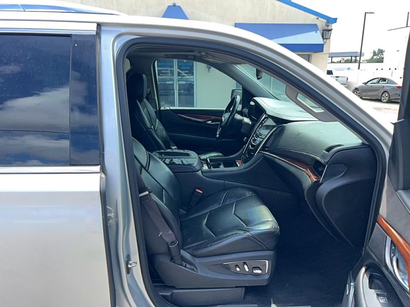 Продажа на аукционе авто 2015 Cadillac Escalade, vin: 1GYS4BKJ7FR302897, номер лота: 52178726