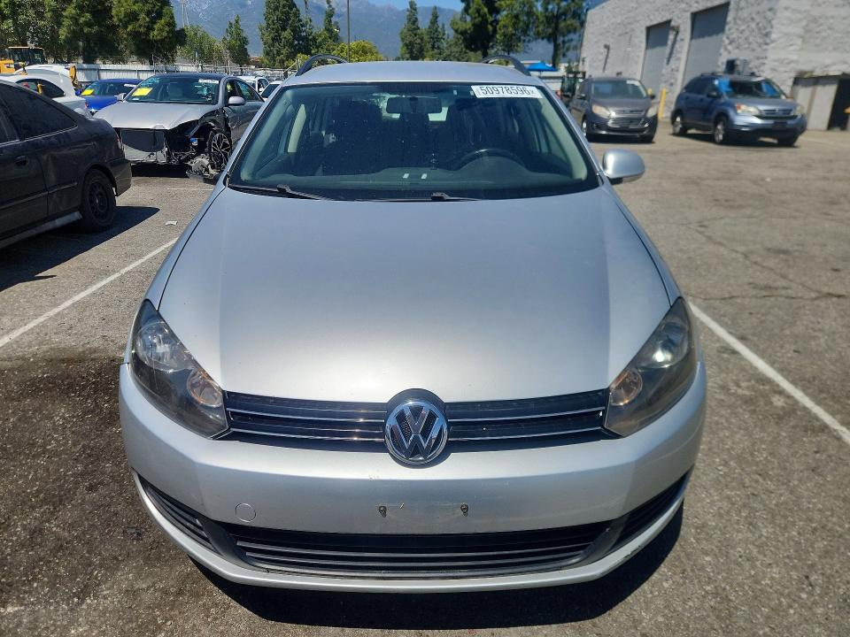 50978596 :رقم المزاد ، 3VWPP7AJ5EM601934 vin ، 2014 Volkswagen Jetta مزاد بيع