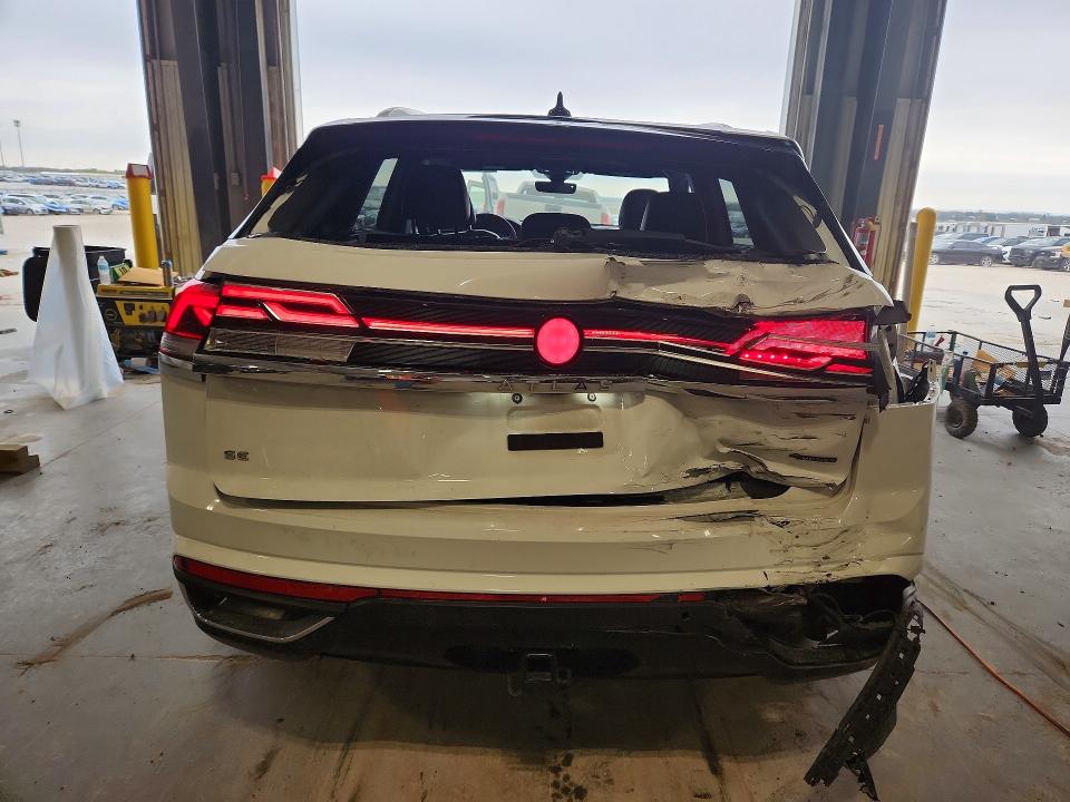 Продаж на аукціоні авто 2024 Volkswagen Atlas Cross Sport, vin: 1V2KE2CA2RC253180, номер лоту: 49544846
