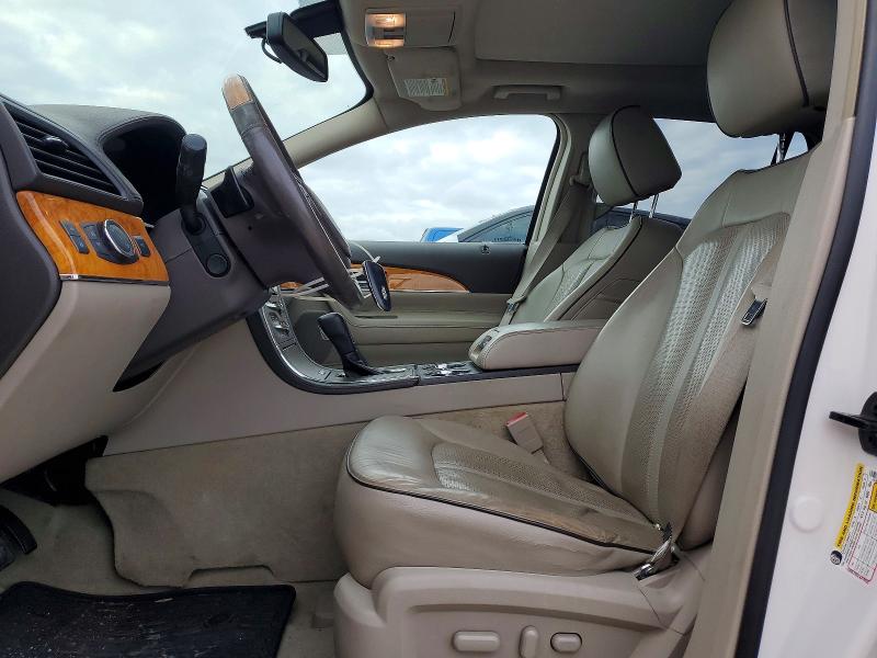 2015 Lincoln Mkx მანქანა იყიდება აუქციონზე, vin: 2LMDJ6JKXFBL22783, აუქციონის ნომერი: 50619836