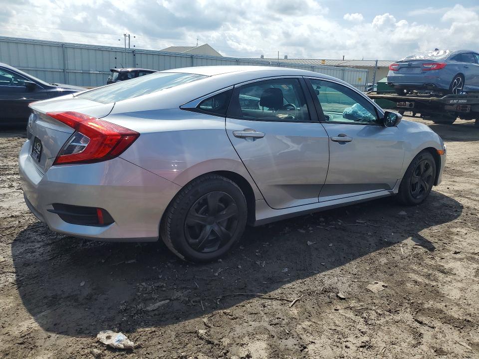 Продажа на аукционе авто 2017 Honda Civic, vin: 19XFC2F52HE007888, номер лота: 49893616