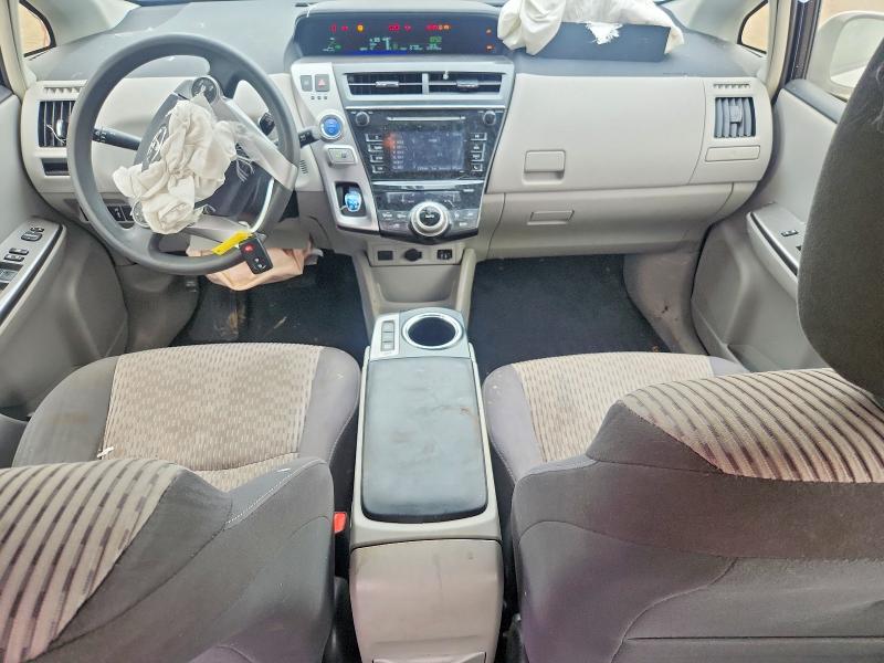50297086 :رقم المزاد ، JTDZN3EUXFJ031751 vin ، 2015 Toyota Prius V مزاد بيع