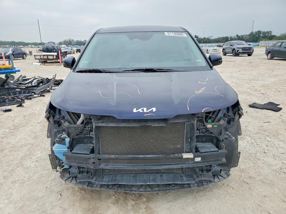 Продаж на аукціоні авто 2022 Kia Carnival, vin: KNDNB4H34N6097794, номер лоту: 51130086